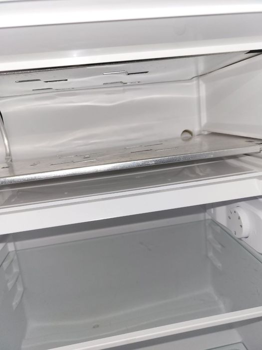 Холодильник Vestfrost