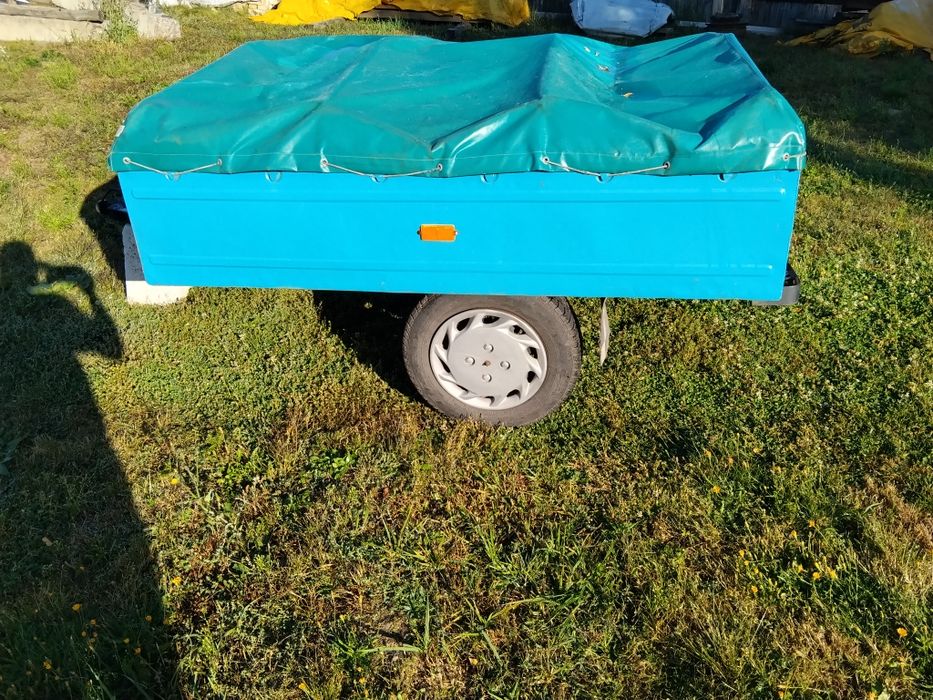 Причіп автомобільний легковий