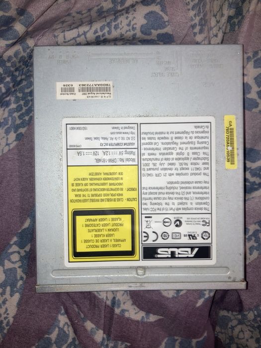 провода дисковод и видеокарта для пк