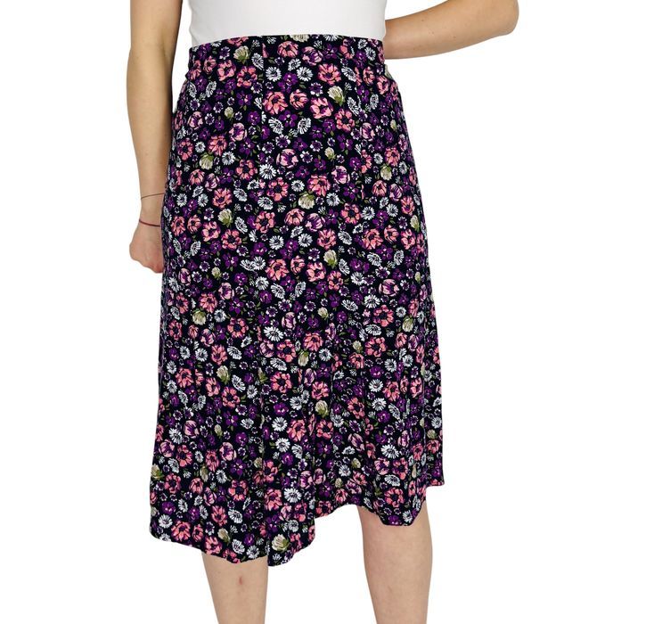 Czarna spódnica w kwiatowy wzór L 40