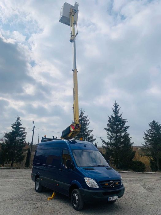 Автовишка АГП-'12; АГП-15. Послуги автовишки.