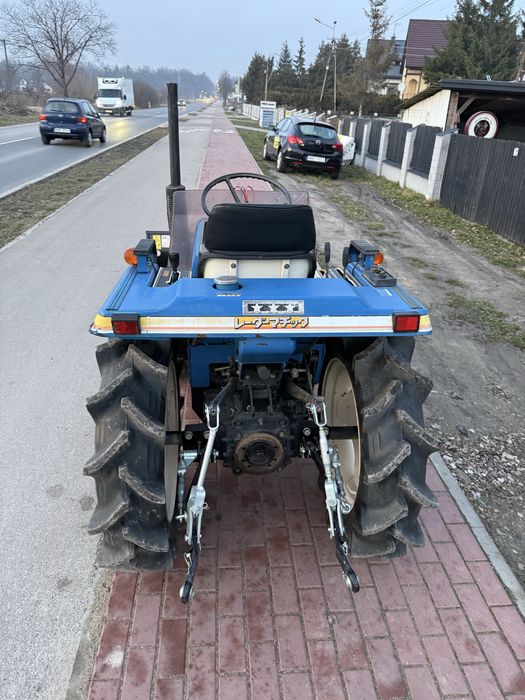 Traktorek japoński iseki landhope 170 4x4 plug do śniegu