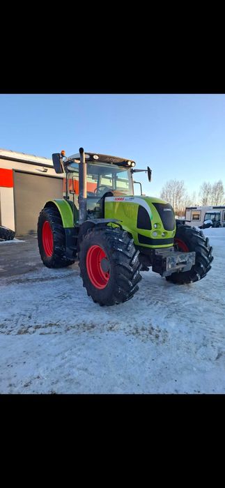 Ciągnik rolniczy używany Class