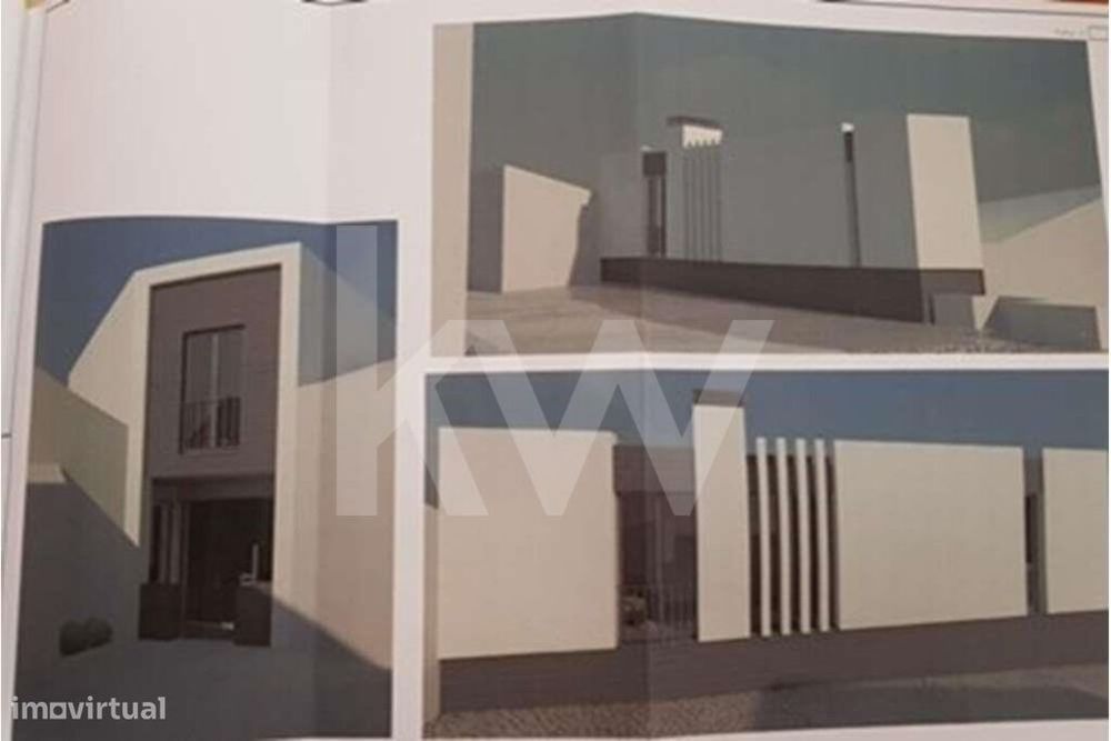 Moradia T2  para Reconstruir com Projeto Aprovado. — Santo Antão E São Julião Do Tojal, Lisboa