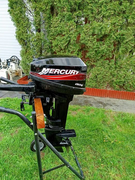 Silnik zaburtowy mercury 8km