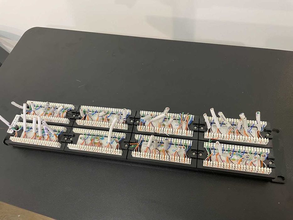 ATcom 48 портів, Cat6 UTP, 19", 2U