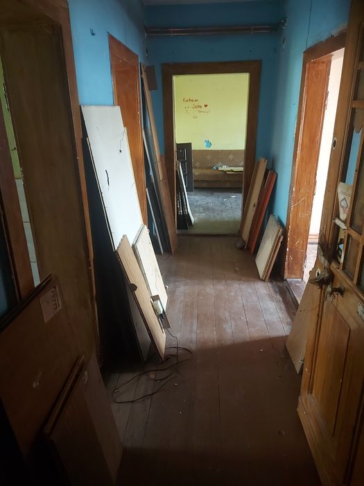 Opróżnianie Mieszkań Domów Strychów Piwnic Garaży Wywóz Gratów