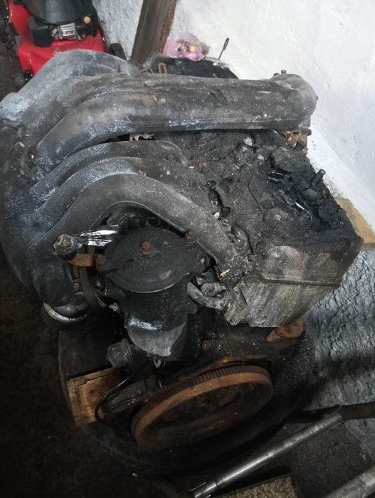 Двигун 606 Мерседес 124