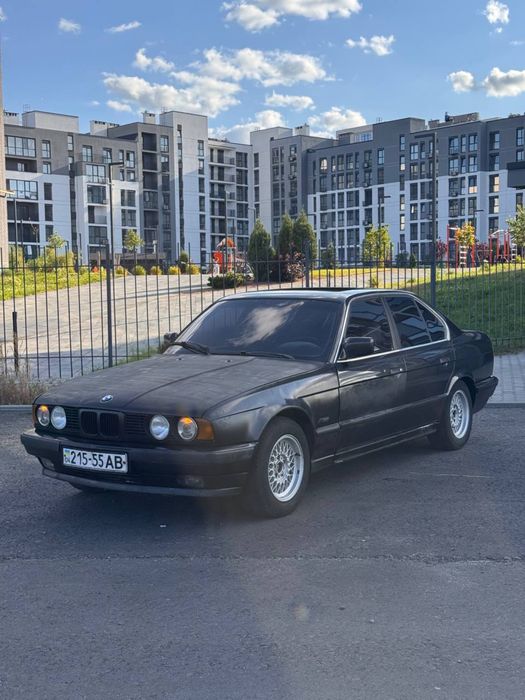 Продам bmw e34/ 2.0