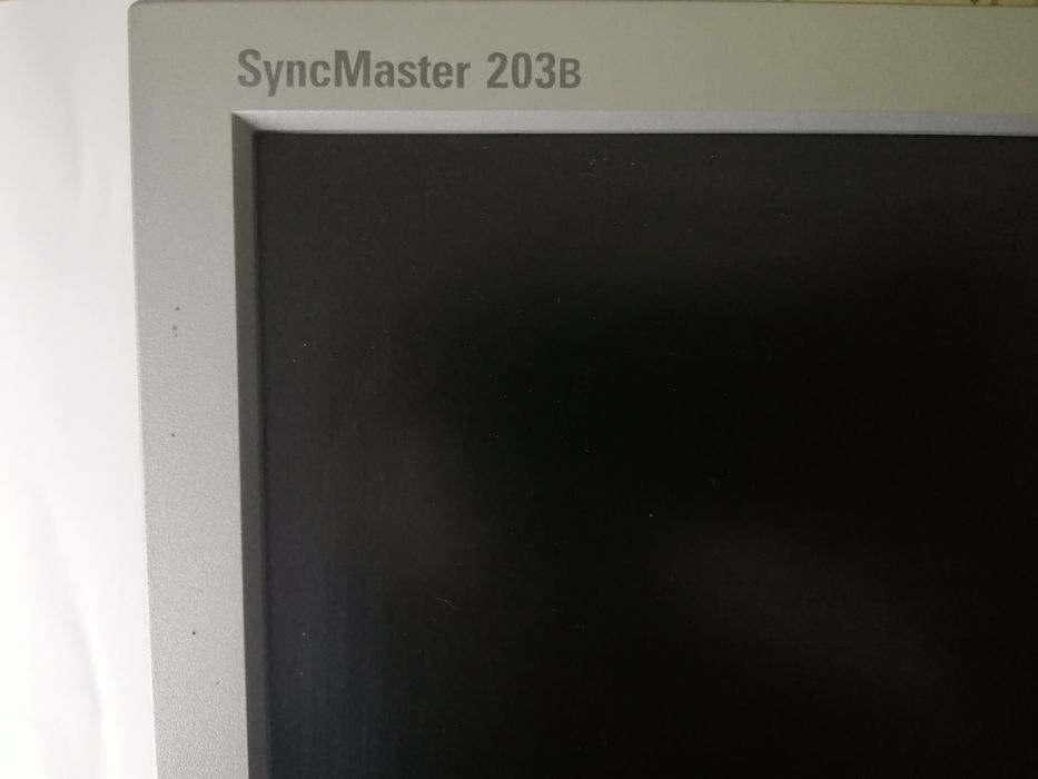 Монітор Sumsung SyncMaster 203b