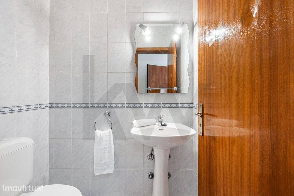 Apartamento T2 | Garagem e Arrumos | Jovim - Gondomar