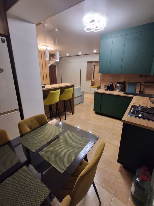 Продаж двокімнатної квартири с. Петропавлівське, Бориспільский район, вулиця Центральна, 7-А
