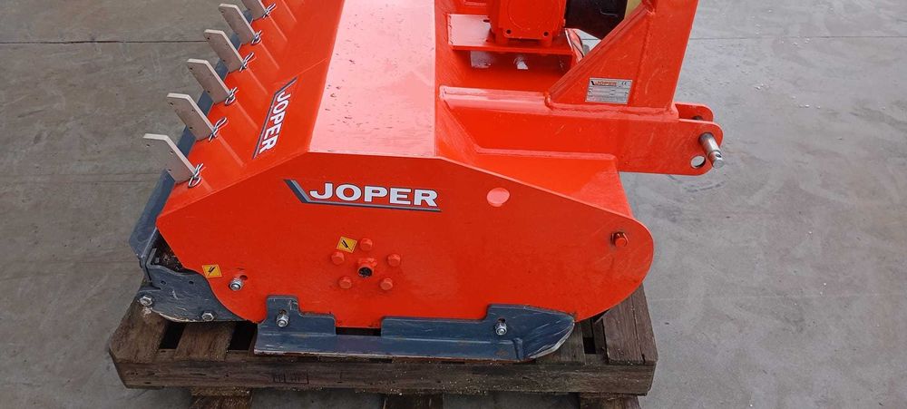 Trator Hurliman 45 cv Vinhateiro