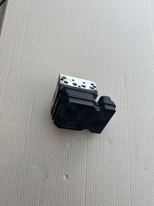 Блок ABS Nissan X-Trail (T30) 2000-2007 47660EQ041