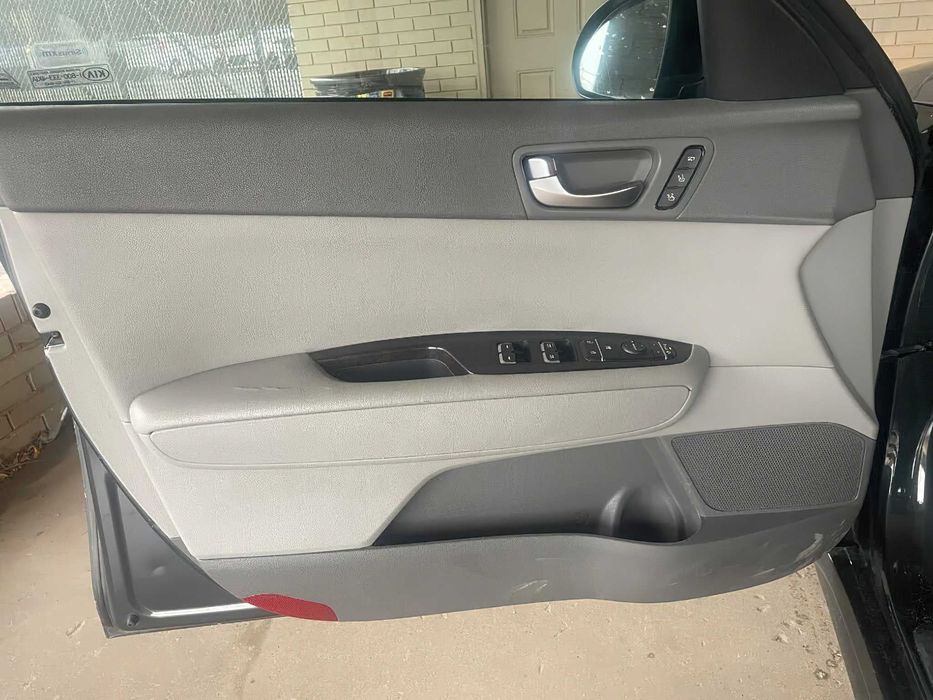 Kia Optima      2016