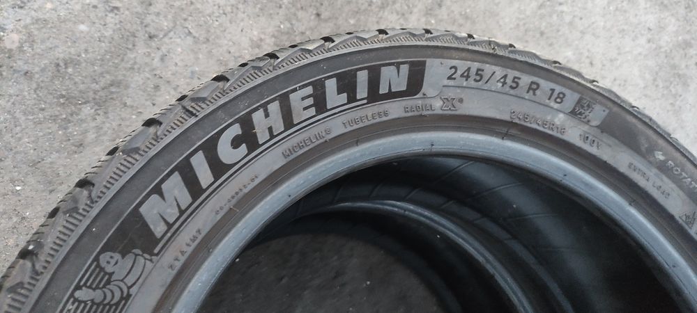 Opony zimowe z 2022r 5mm 245/45/18 Michelin 3N