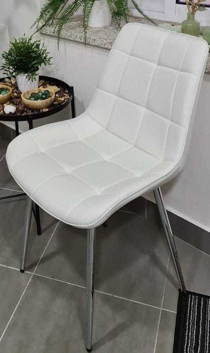 Cadeira Branca Nova (x2)