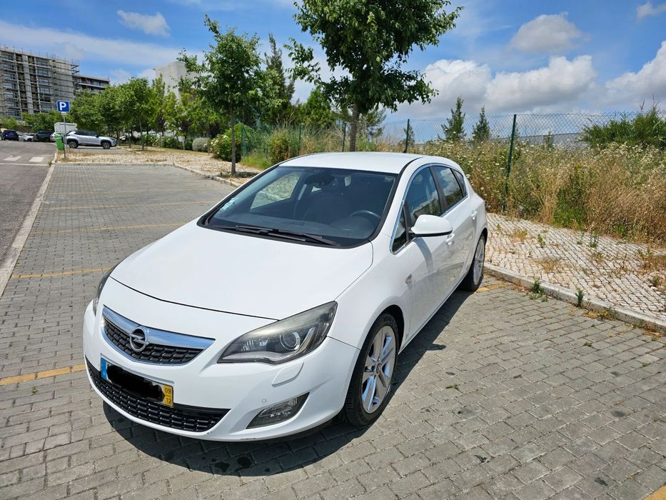 Opel Astra 1.7 CDTI Cosmo