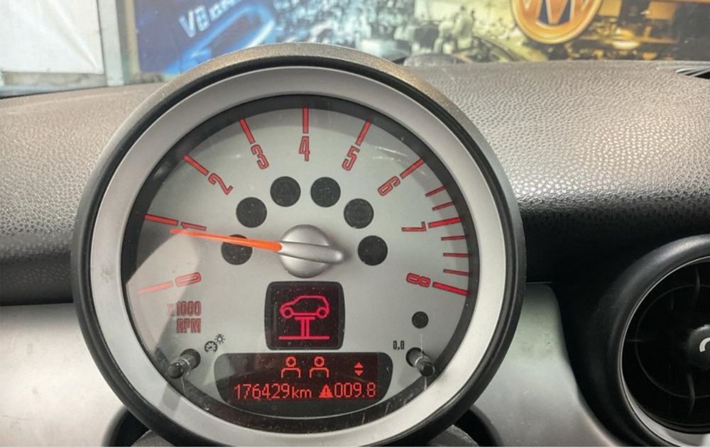 MINI Cooper 1.6 122CV Gasolina | 2010 | 176 mil km