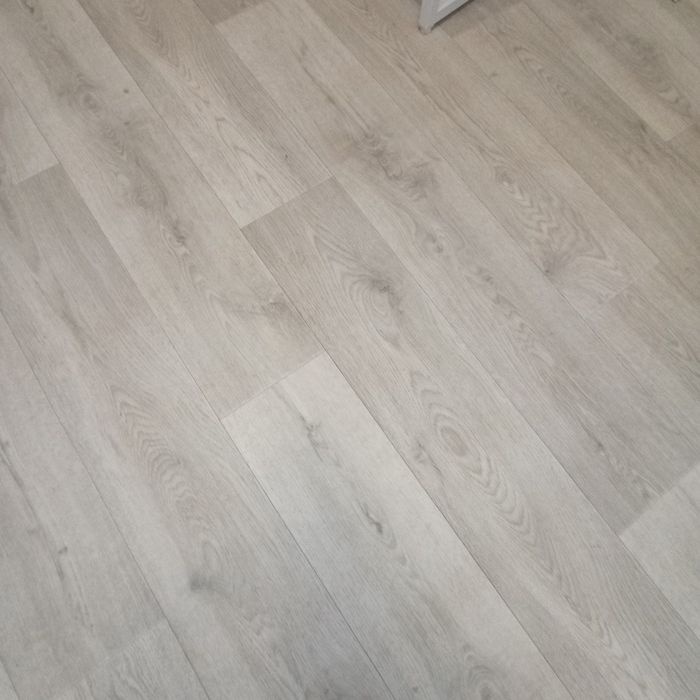 Лінолеум  залишок ( нове) утепл.основа  2.40 М2