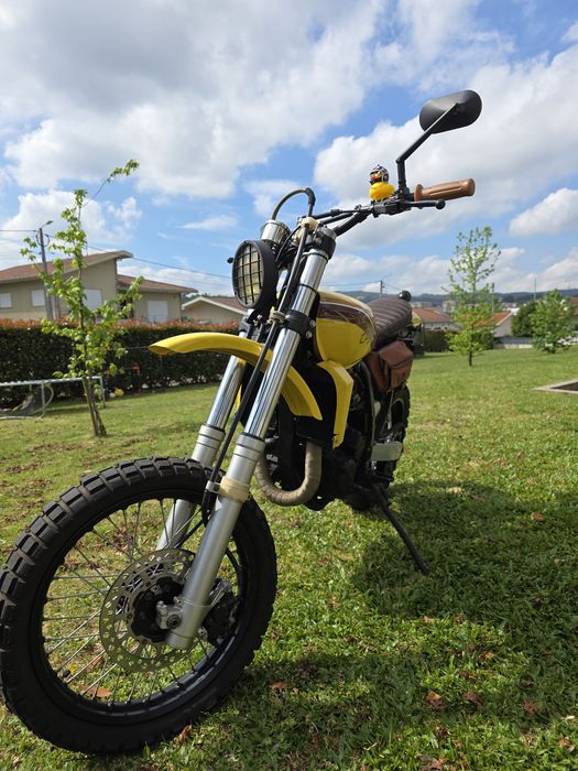Suzuki DR-Z 400E ANO 2001
