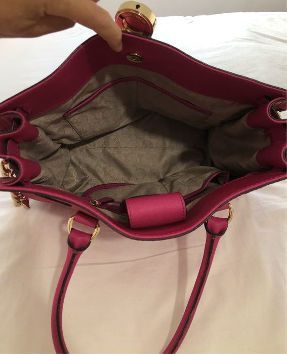 Mala Michael Kors