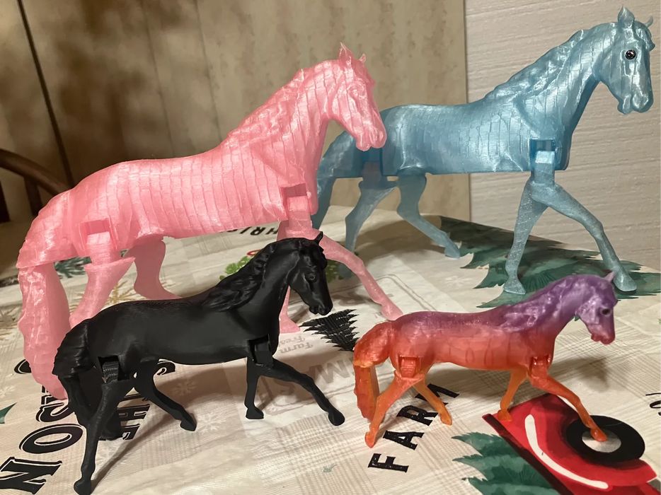 Cavalo Corredor Delilah Articulado