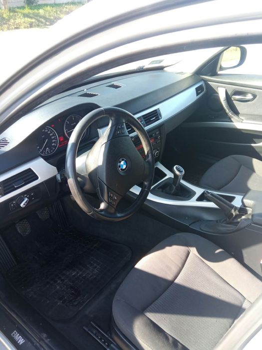 BMW E90 318D 2009r.