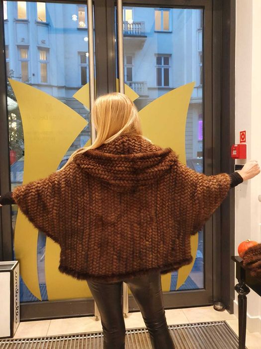 sprzedam nowe  futro z ogonek norki