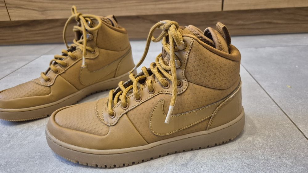 Buty ocieplane za kostke Nike 40
