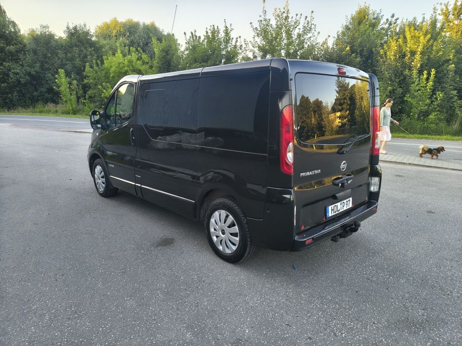 Nissan primastar ( nie Trafic Vivaro) 8 /9osobowy Passenger 2.0dci