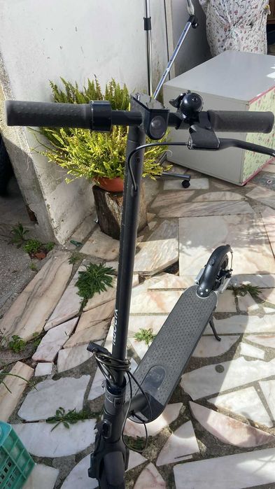 Trotinete Xiaomi Mi electric Scooter pro 2 Mercedes