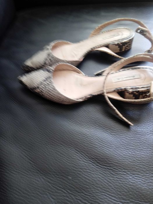 Buty Massimo Dutti r. 39