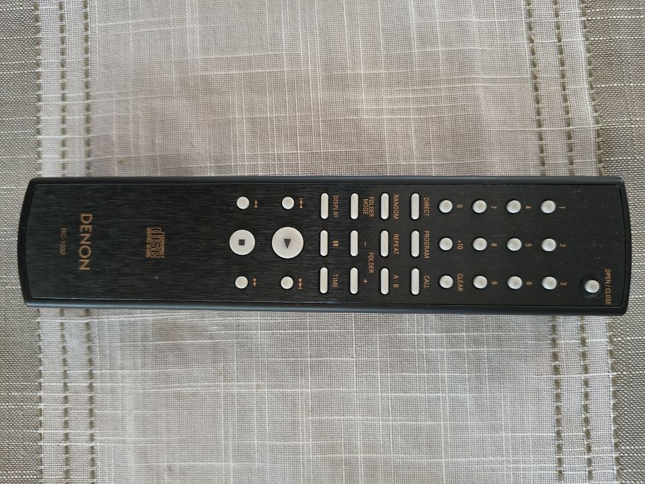 Odtwarzacz CD Denon DCD 700AE , pierwszy właściciel