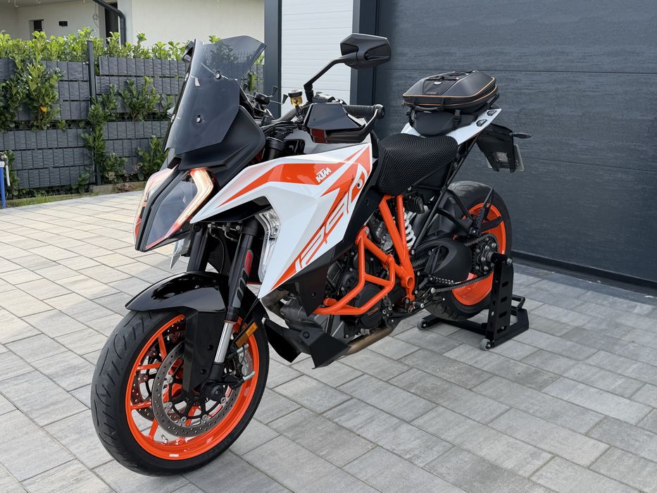 KTM
