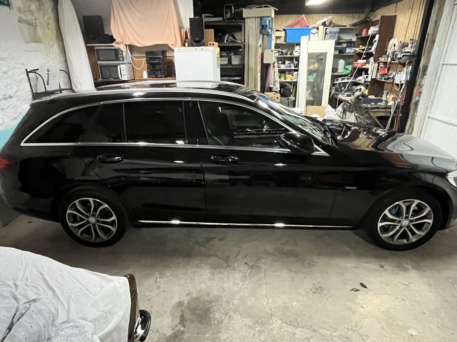Mercedes-Benz C 350 — fotografia 5