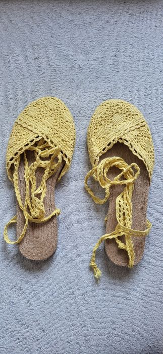 Żółte espadryle nowe rozmiar 36