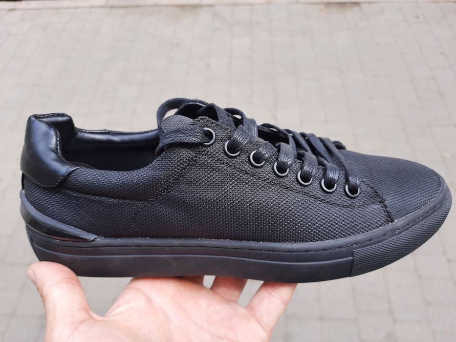 Новые сникеры Steve Madden 41-го размера