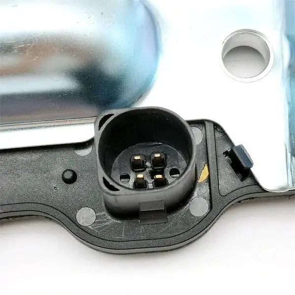 Кнопка ручка відкритя багажника VW Golf Jetta Passat B6 Touran VW7002