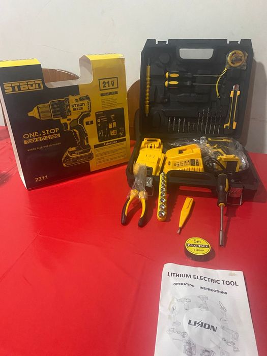 Aparafusadora  de 21v nova