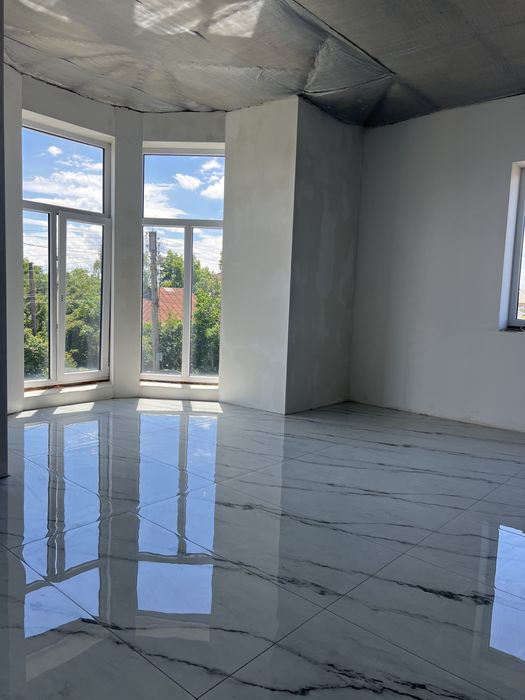 Продам дом на Лысой Горе,район Нового Быта