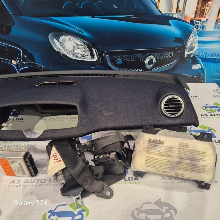 Tablier completo com kit de airbags Smart Fortwo 451 3G fase 2