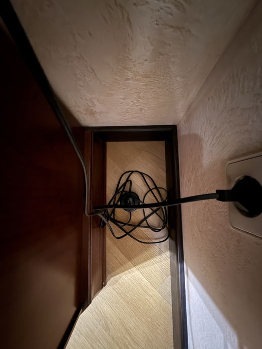 Італійський сервант , шафа, меблі з дерева