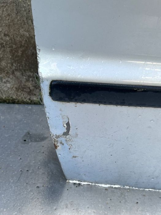 Porta Frente esquerda Vw Polo 2001