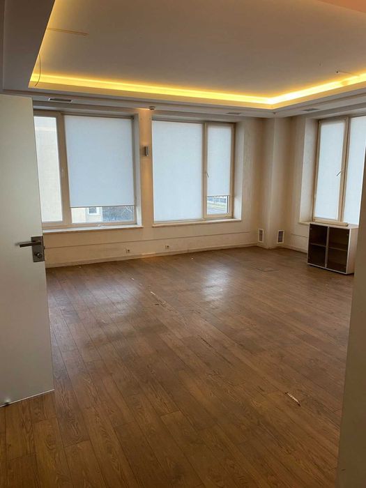 Продаж нежитлового приміщення просп. Чорновола район Макдональдса