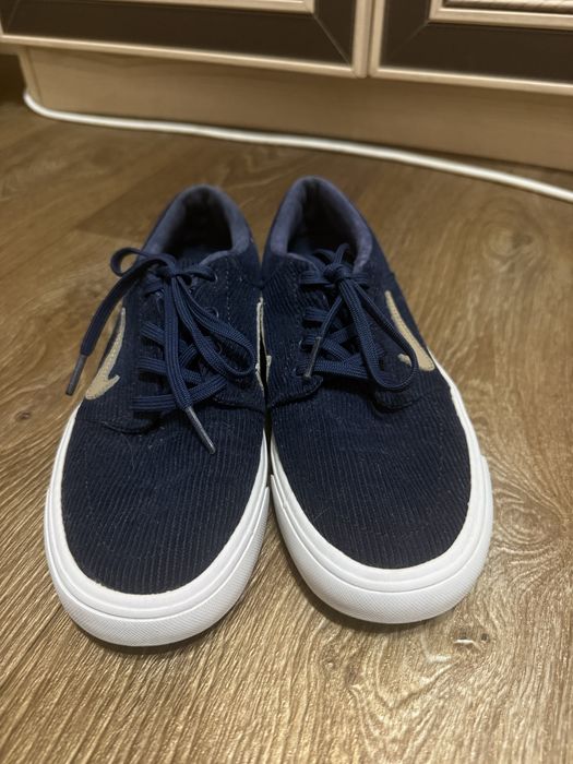 Жіночі кеди nike