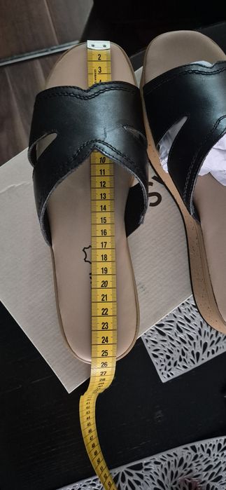 KlapkiI damskie skórzane LASOCKI R.38