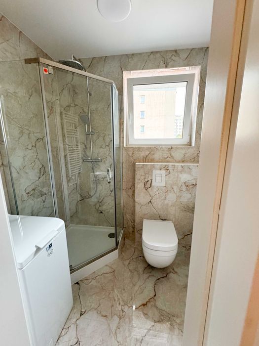 Glazurnik. Łazienki.Kuchni. Tynki dekoracyjne