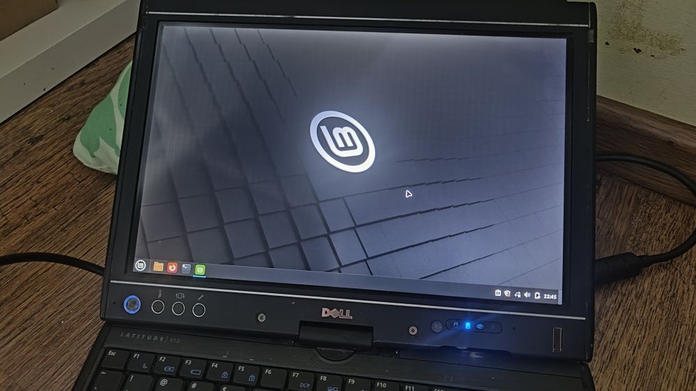Dell latitude XT2