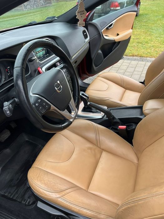 Volvo V40 Cross Country rej.2017